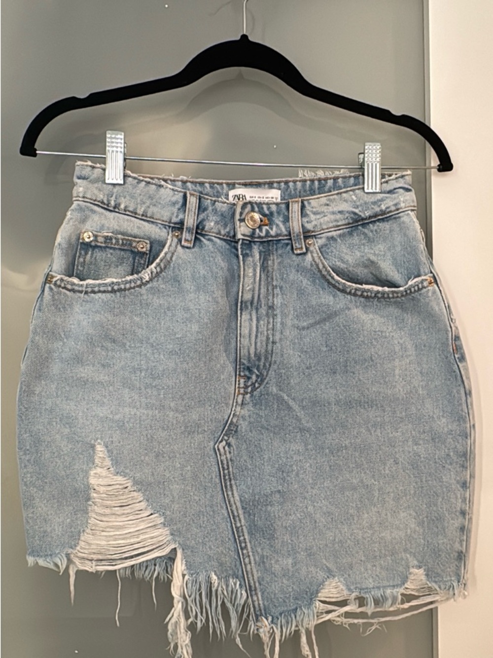ZARA Distressed Denim Mini Skirt – Light Wash | Size S